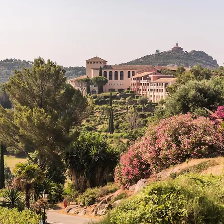 Le Village De Cap Esterel - Maeva - 4 Personnes Coin Avec Parking Et Terrasse Mae-0523 *